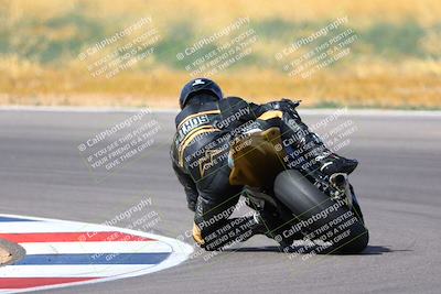 media/Apr-30-2023-CRA (Sun) [[020fcf5d43]]/Race 11-600 Expert Superbike/